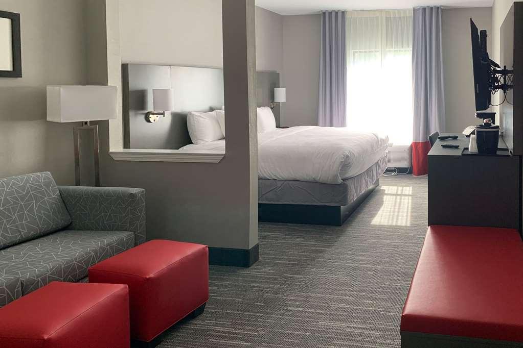 Comfort Inn & Suites أوليف برانش الغرفة الصورة