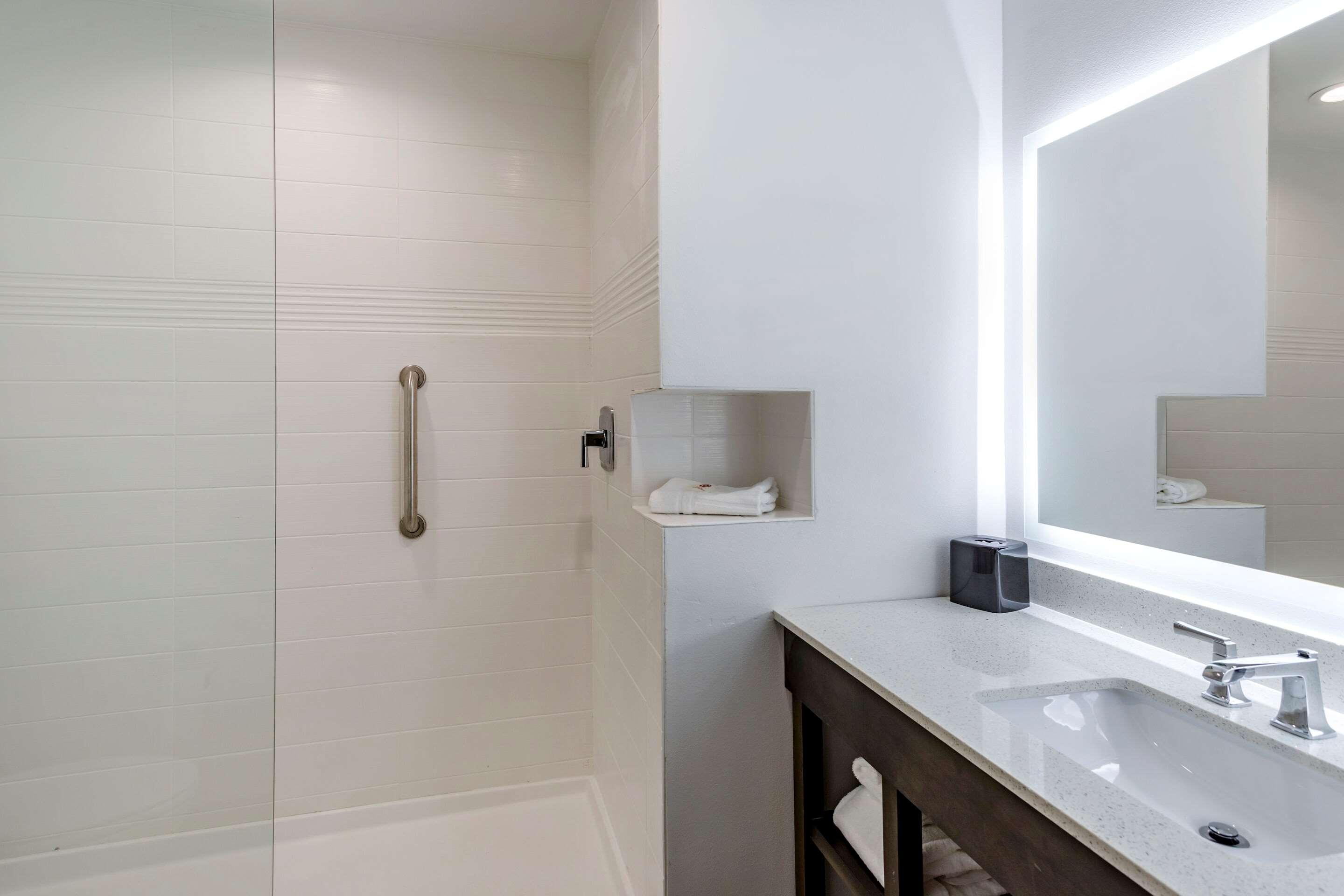 Comfort Inn & Suites أوليف برانش المظهر الخارجي الصورة