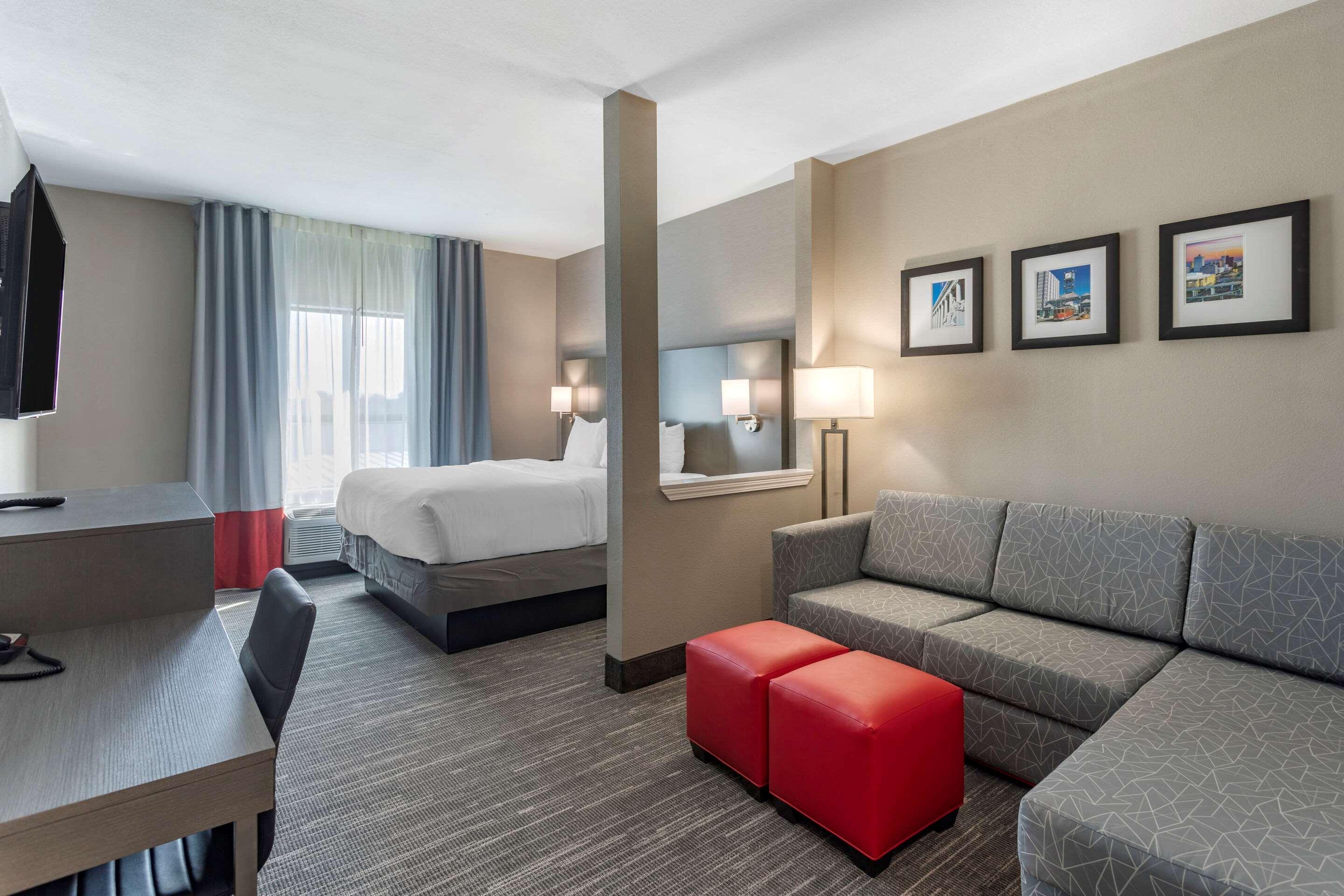 Comfort Inn & Suites أوليف برانش المظهر الخارجي الصورة