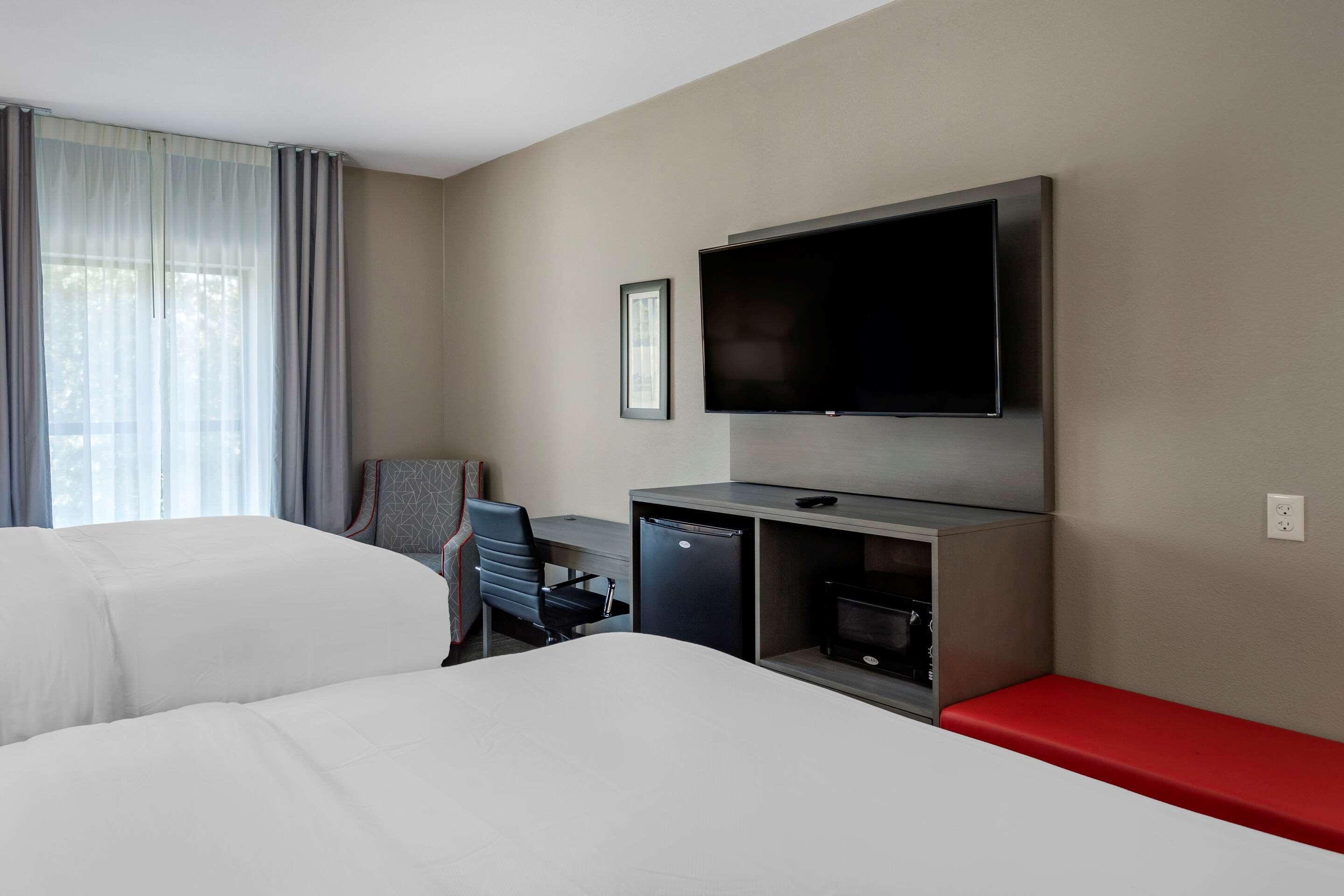 Comfort Inn & Suites أوليف برانش المظهر الخارجي الصورة