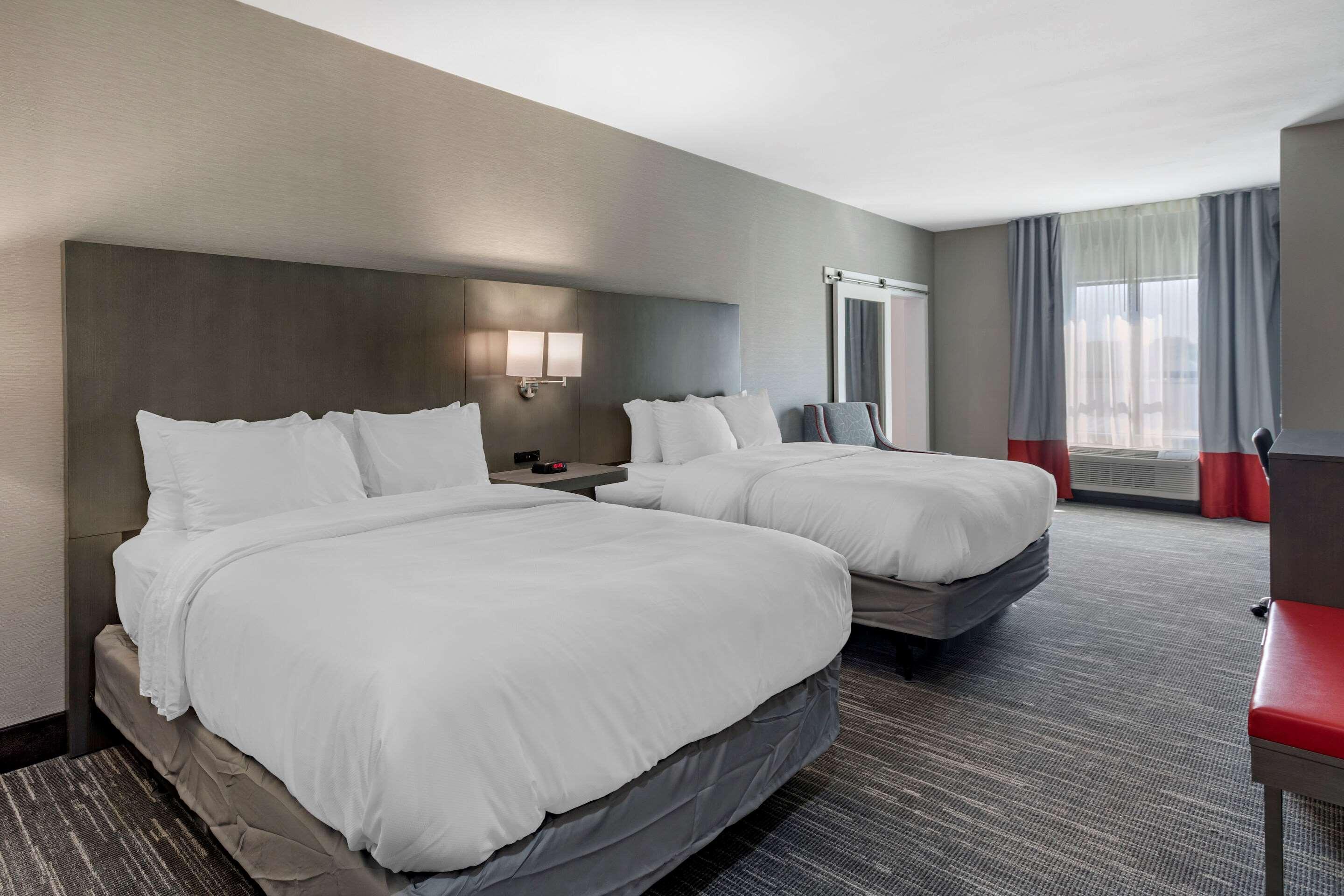 Comfort Inn & Suites أوليف برانش المظهر الخارجي الصورة